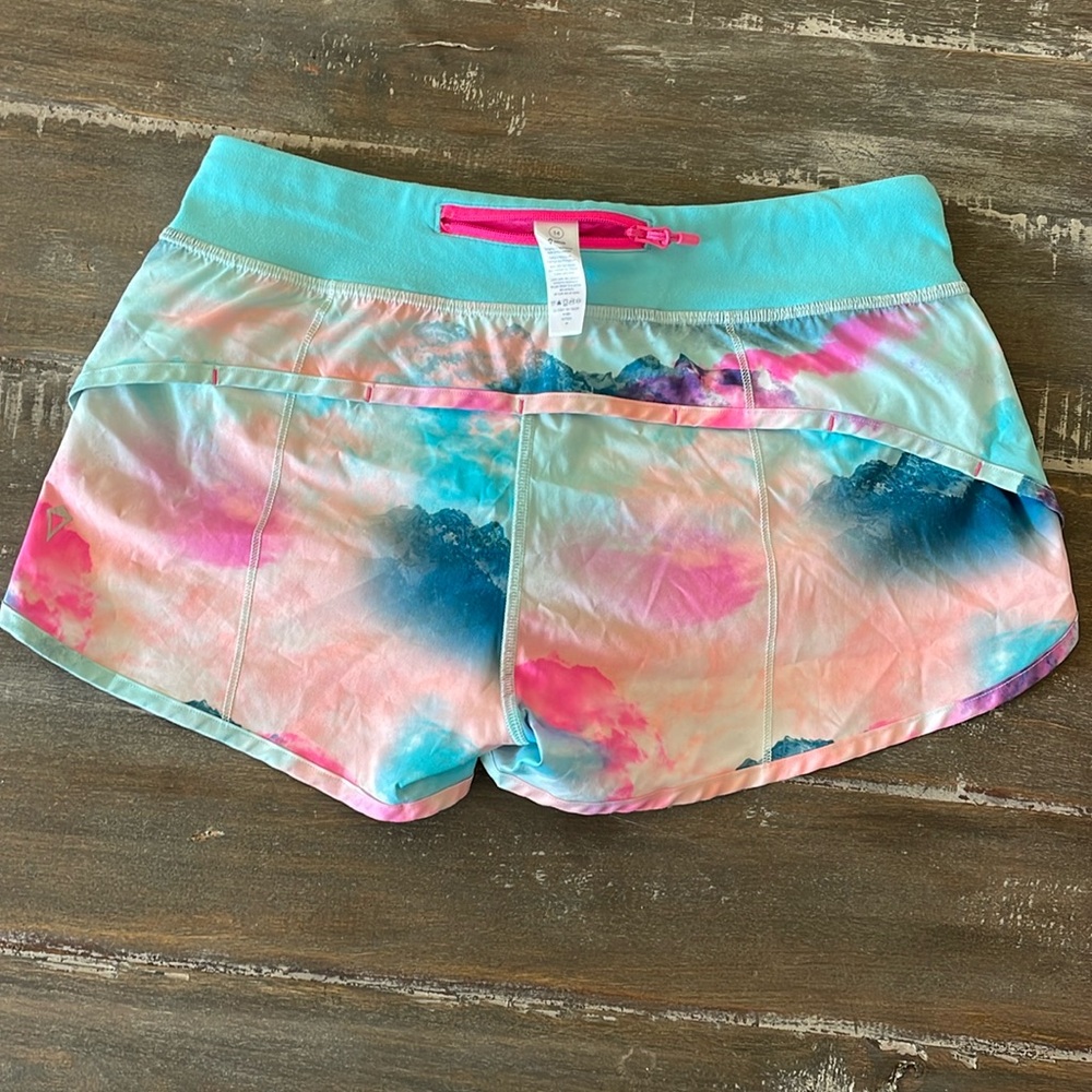 Ivivva Speed Up Shorts. Excellent condition.
